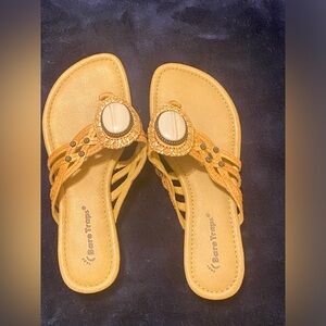 BareTraps Sandals